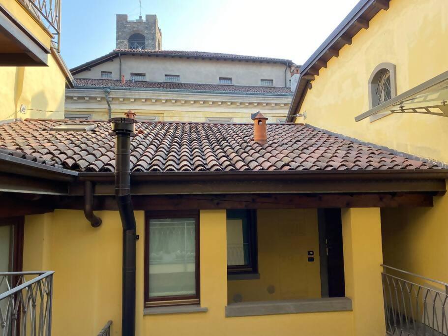 Johnny Suites Bergamo Alta Exterior foto