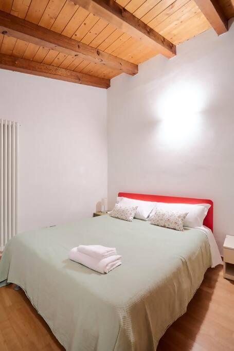 Johnny Suites Bergamo Alta Exterior foto