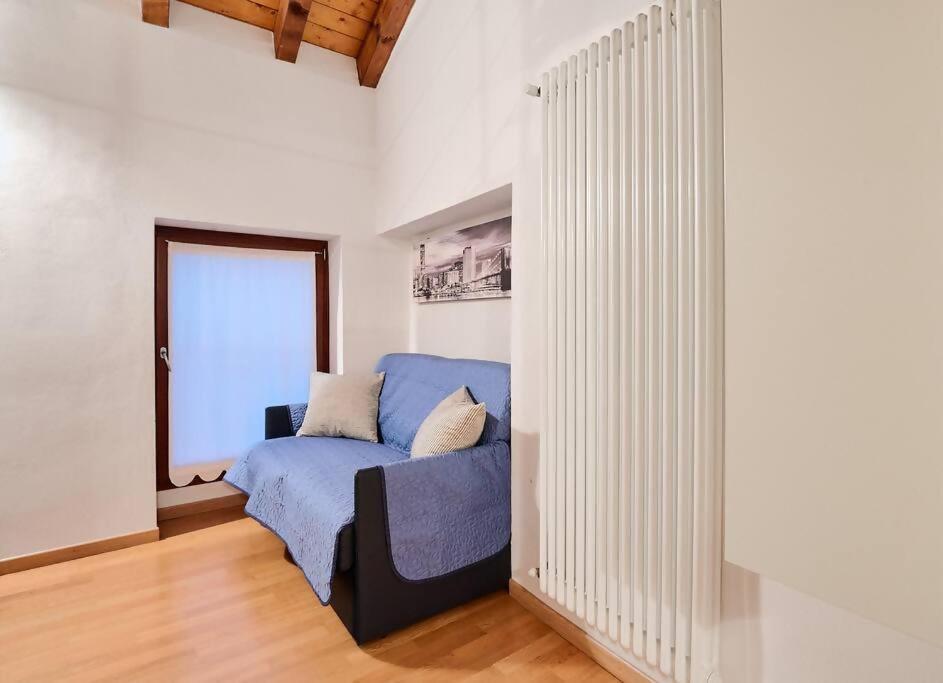 Johnny Suites Bergamo Alta Habitación foto