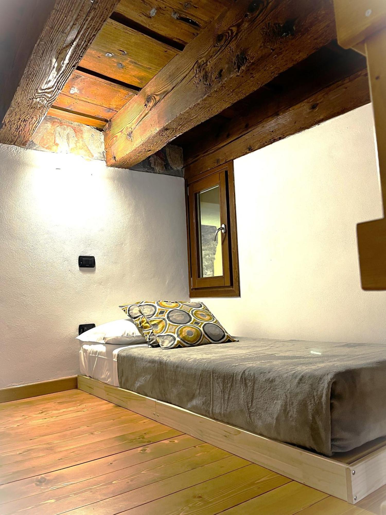 Johnny Suites Bergamo Alta Exterior foto