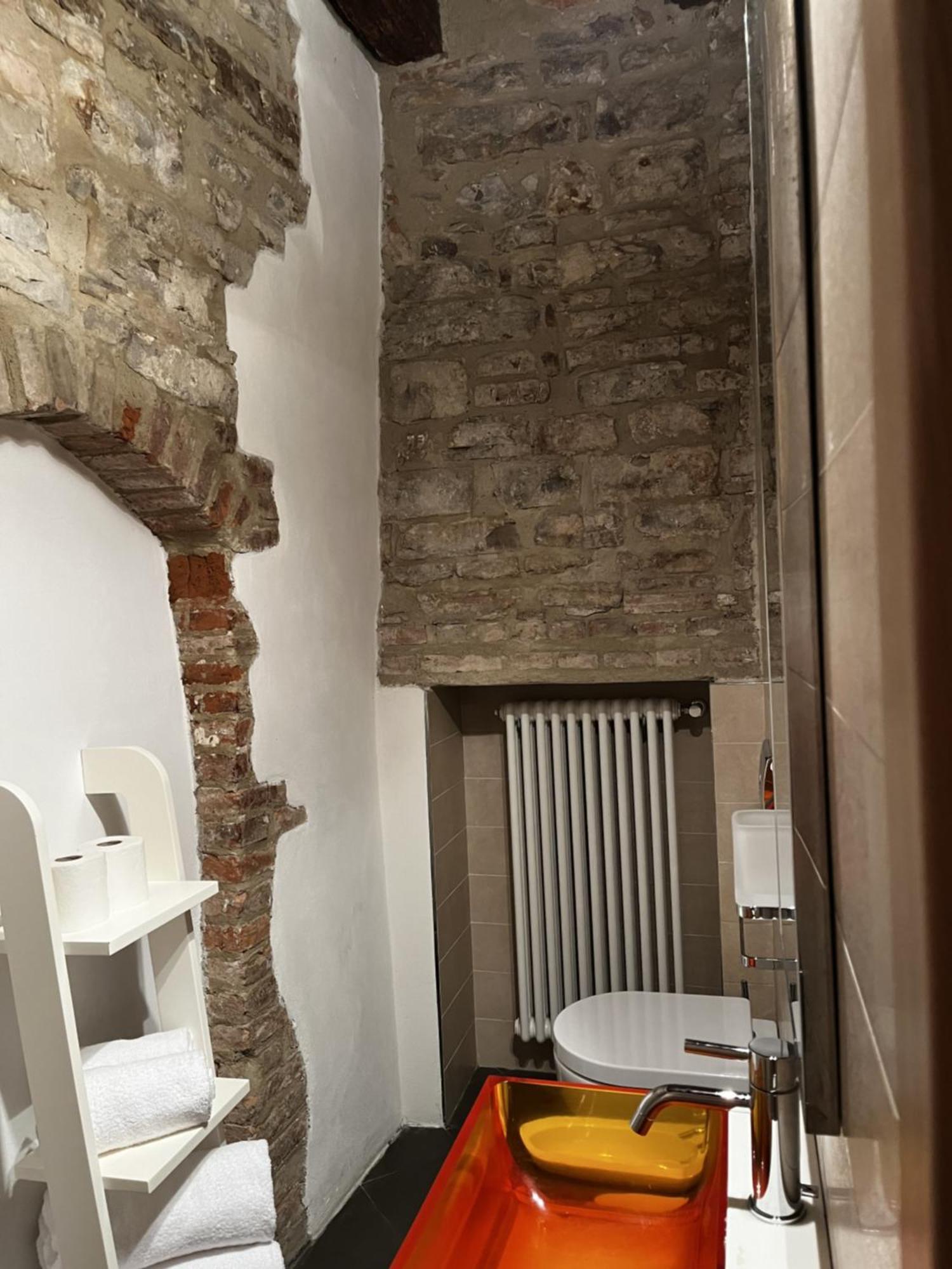 Johnny Suites Bergamo Alta Exterior foto